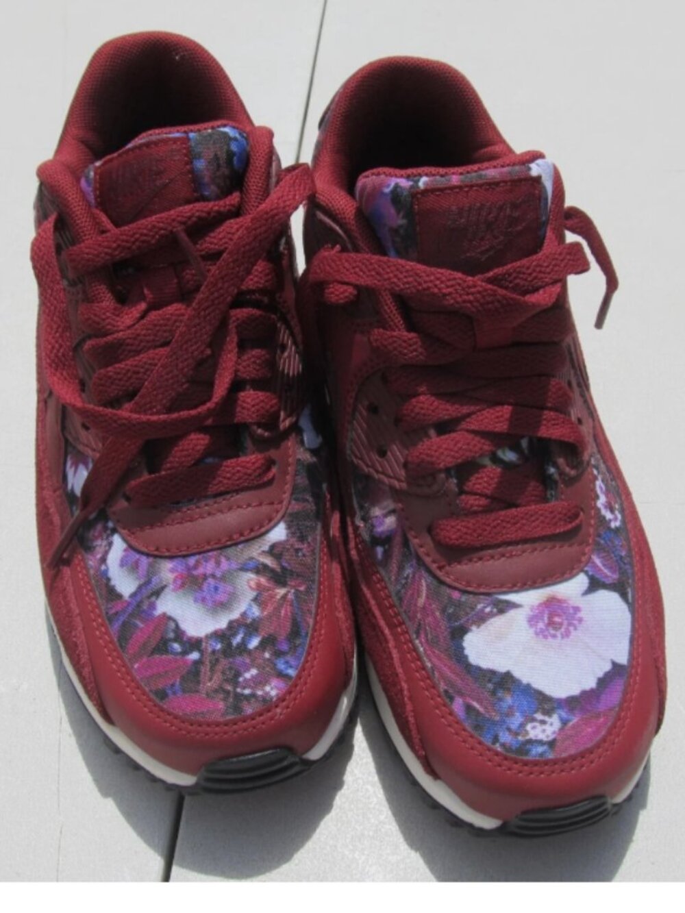 Nike 2018 Womans Air Max 90 SE 'Floral' 881105 600 Sneakers Size 6.5 Red Maroon